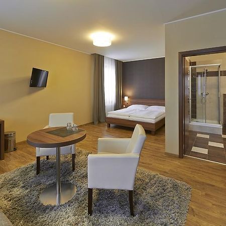 Penzion Club Скалица Экстерьер фото