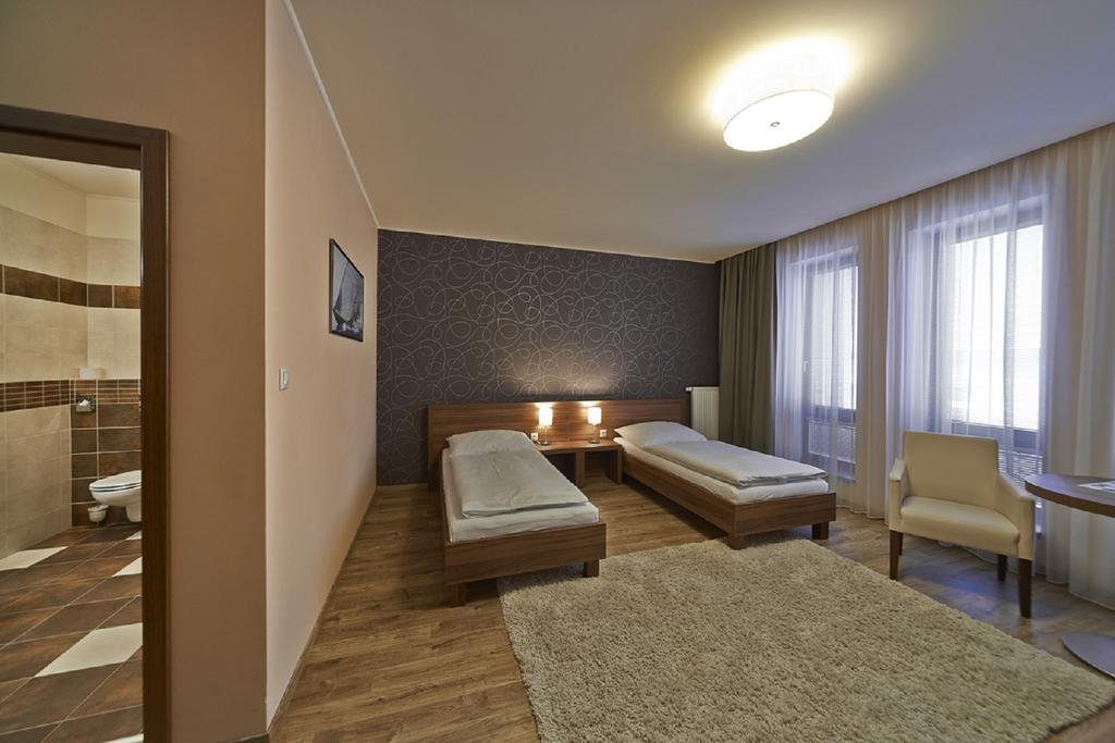Penzion Club Скалица Экстерьер фото